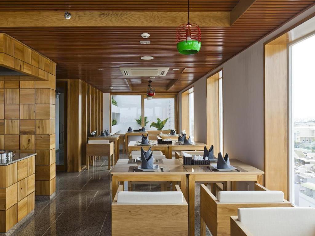Golden Holiday Hotel Nha Trang Eksteriør billede