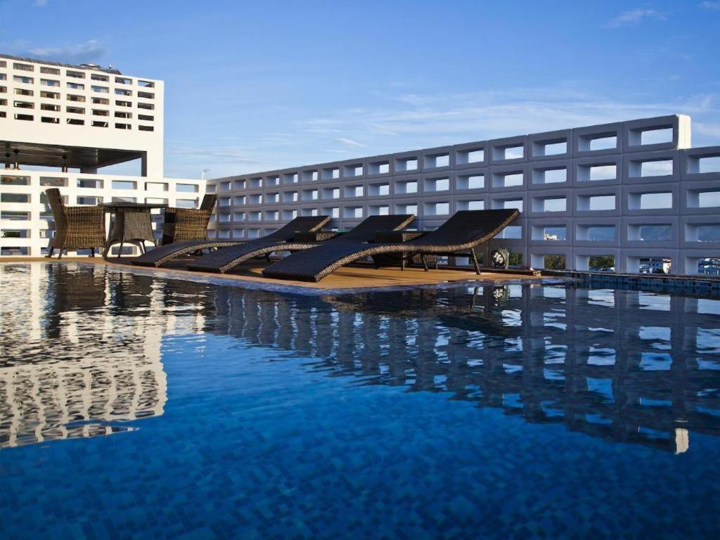 Golden Holiday Hotel Nha Trang Eksteriør billede