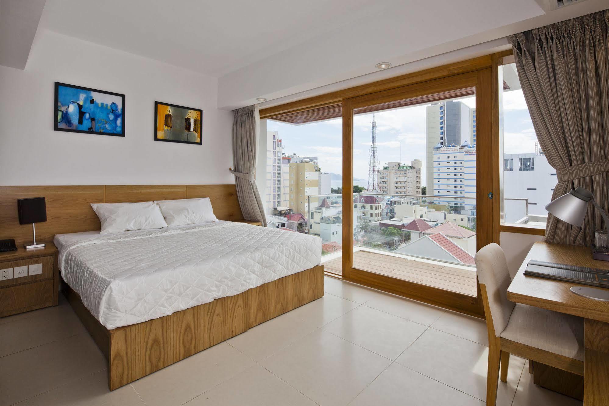 Golden Holiday Hotel Nha Trang Eksteriør billede