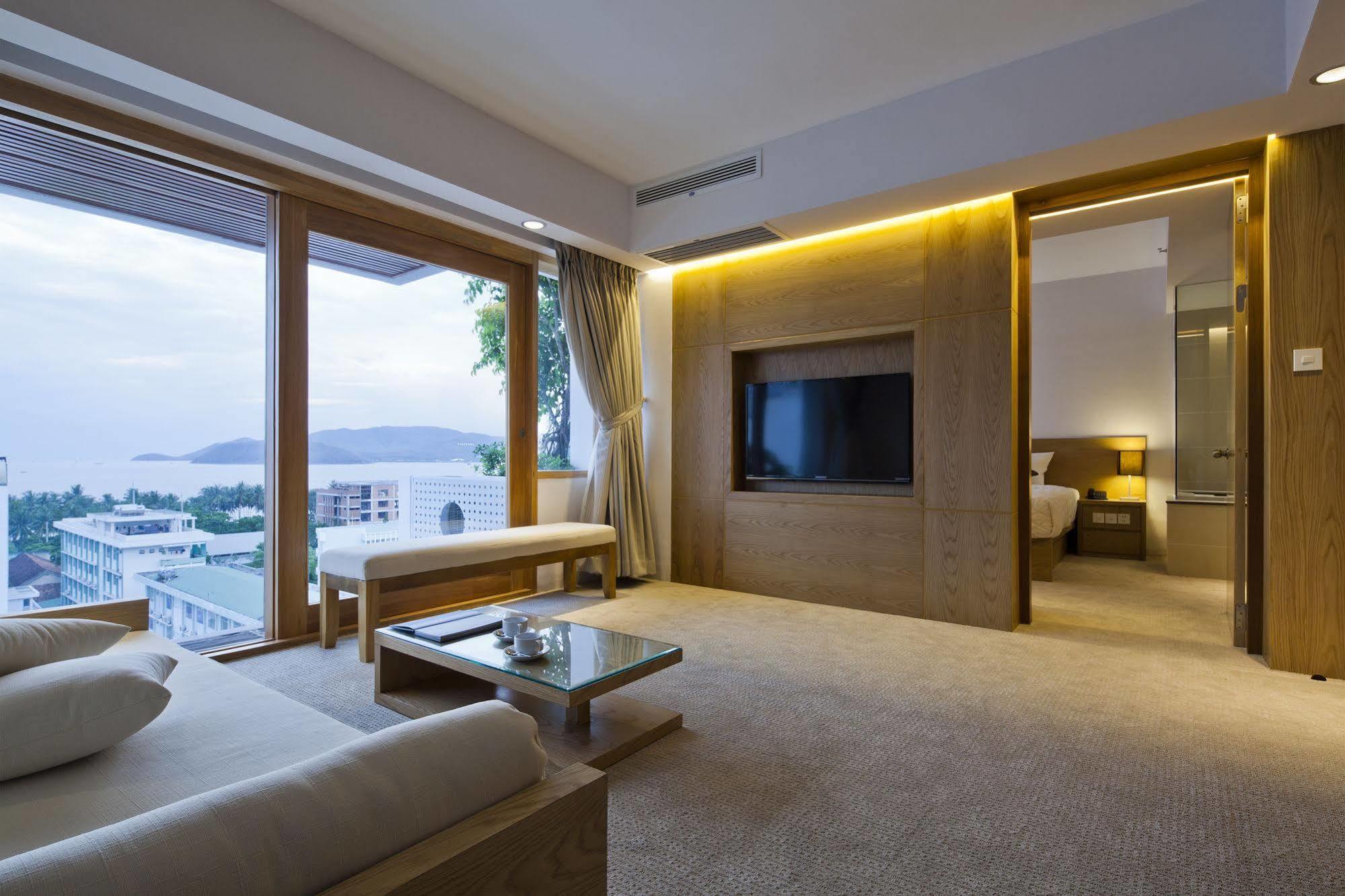 Golden Holiday Hotel Nha Trang Eksteriør billede