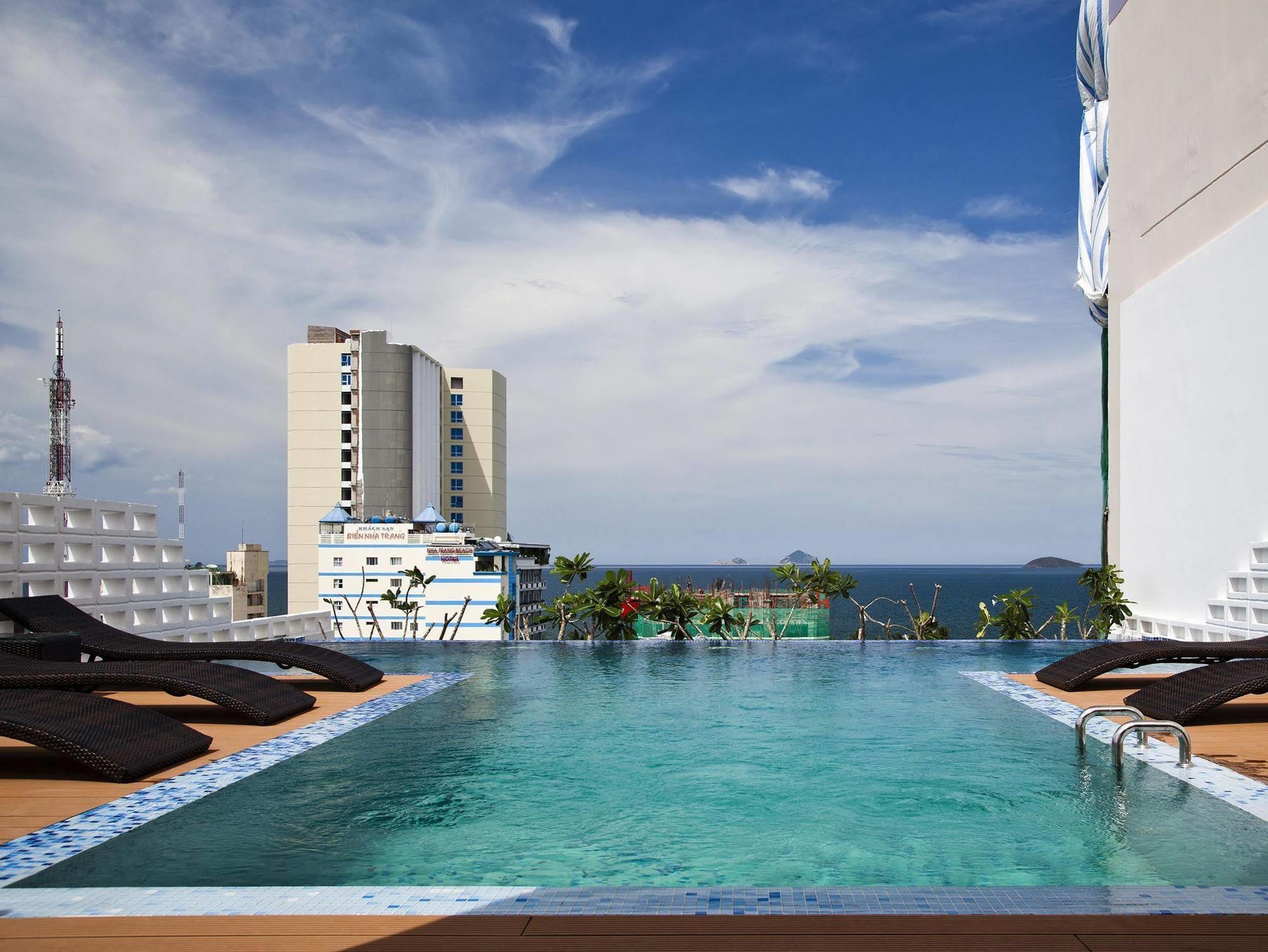 Golden Holiday Hotel Nha Trang Eksteriør billede